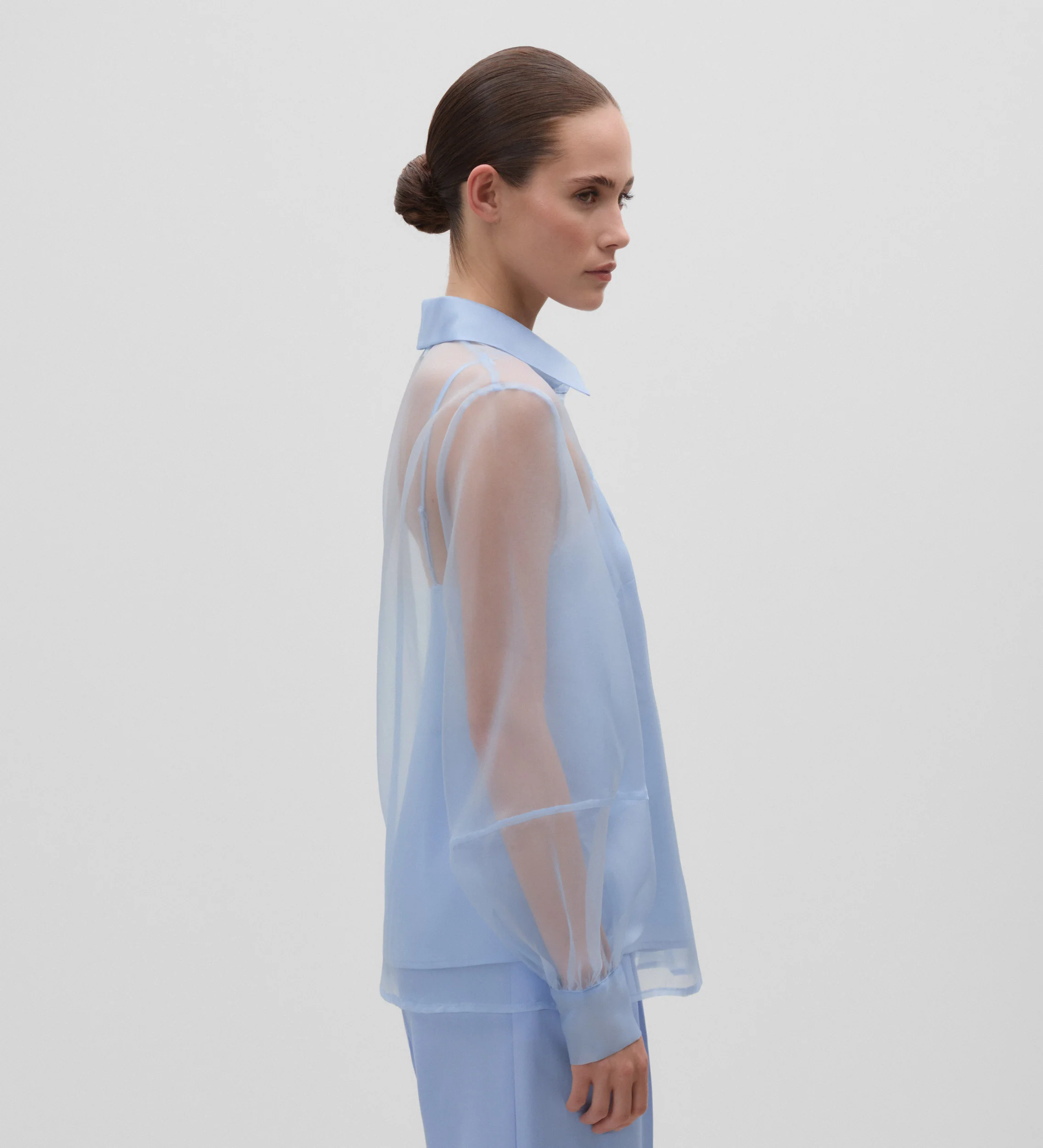 Blusa organza manga larga - Image 4