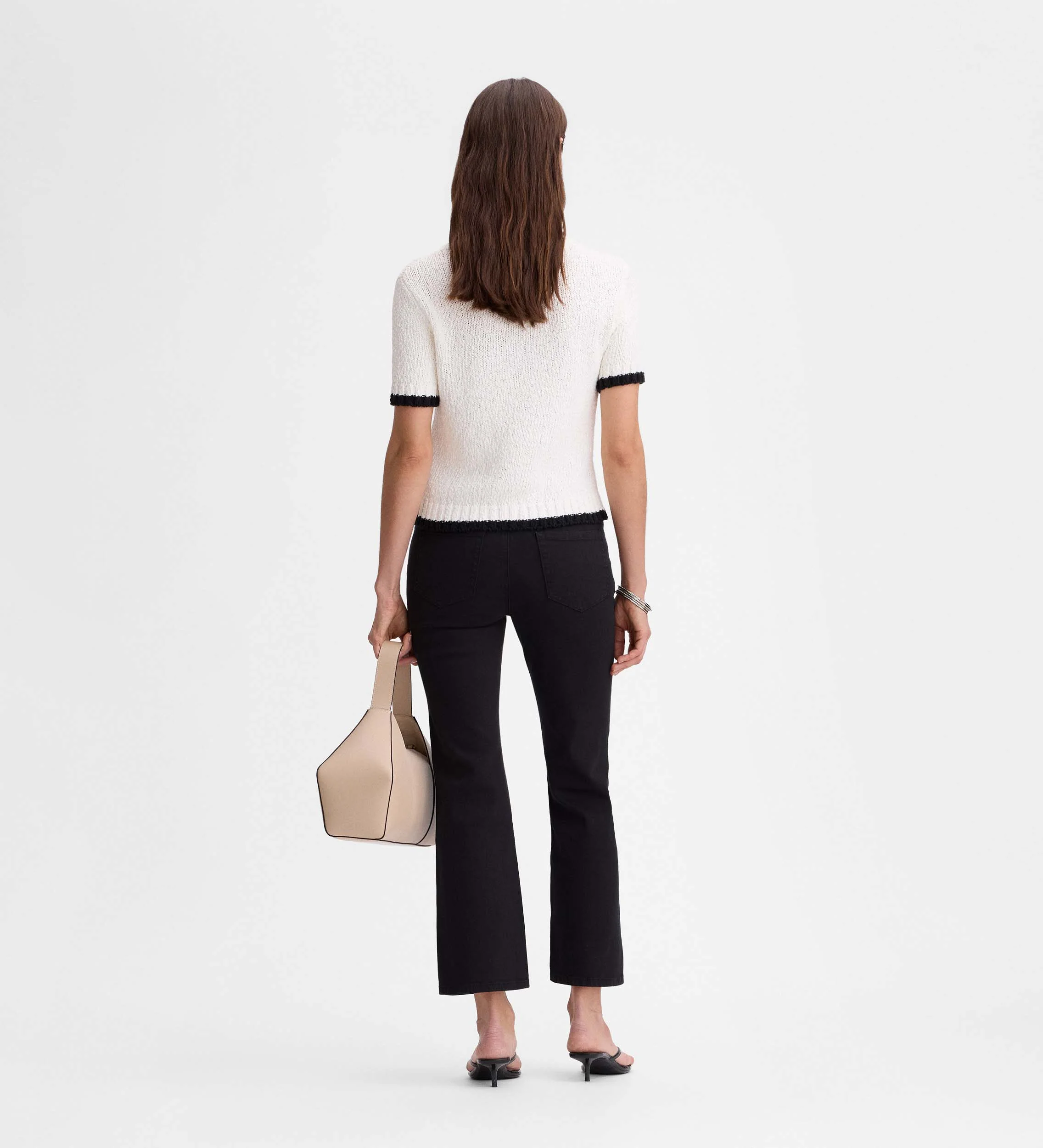 Pantalón crop acampanado - Image 6