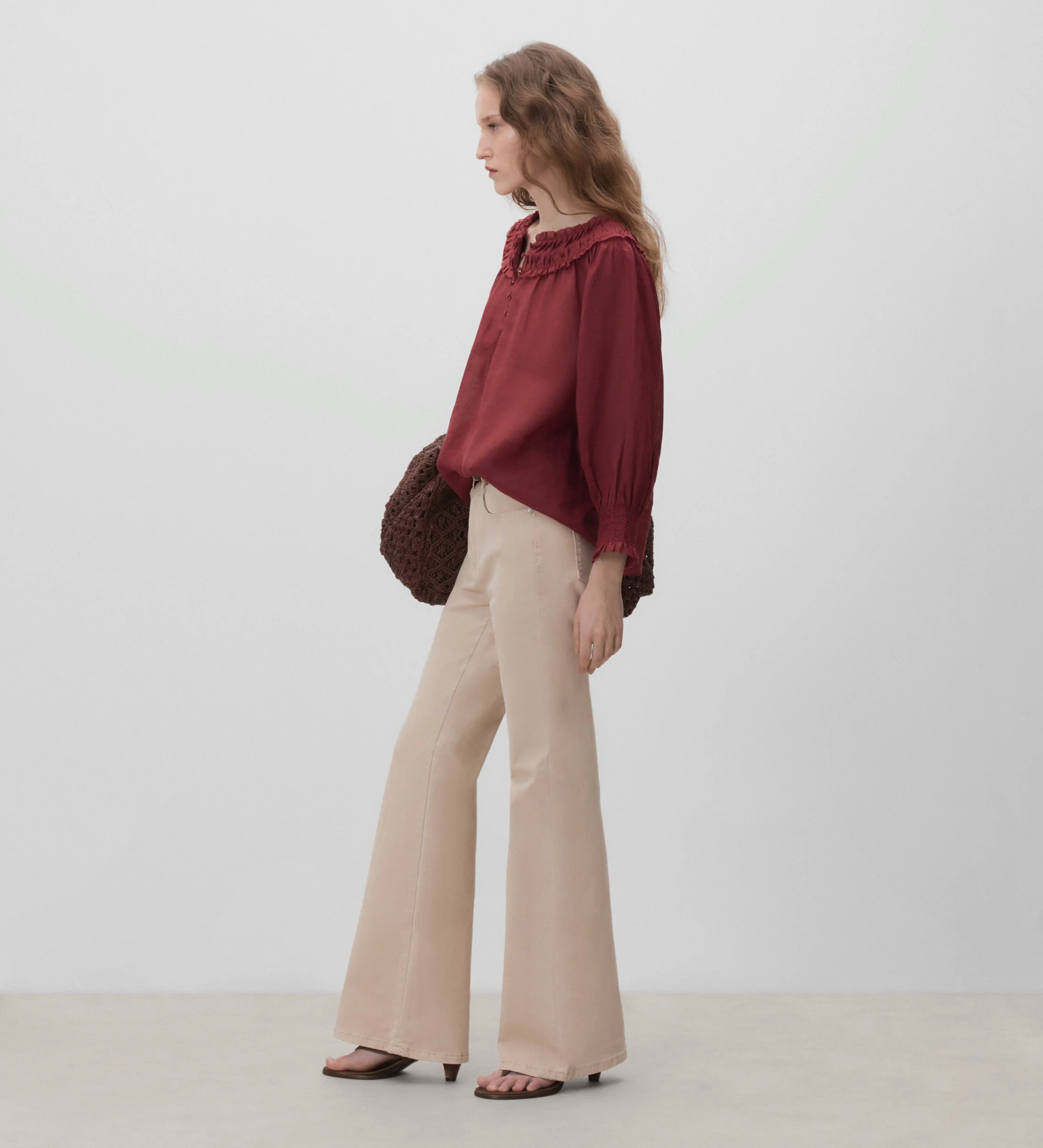 Pantalón vaquero acampanado - Image 3